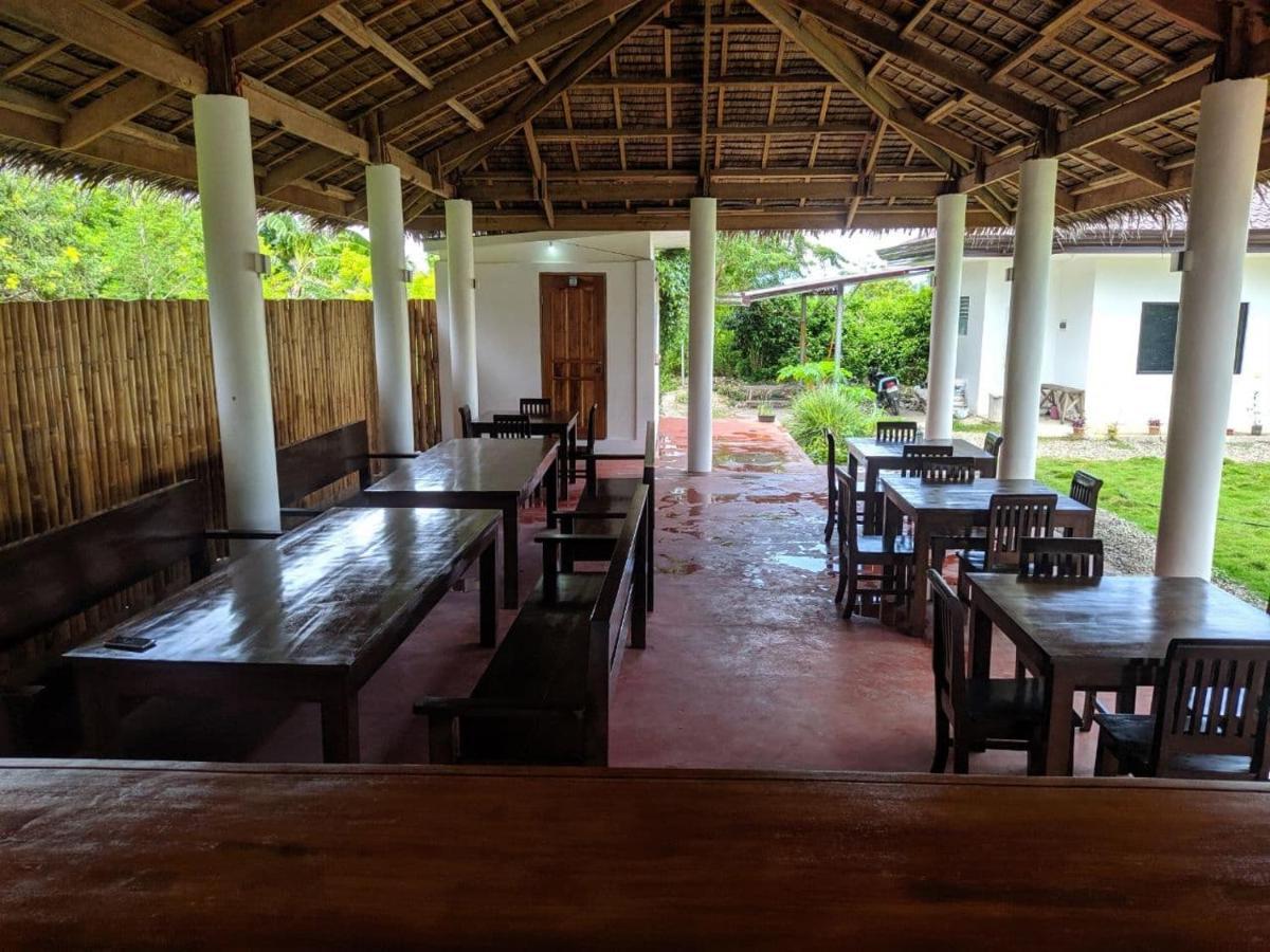 Funny Jellyfish Resort Moalboal Exterior foto